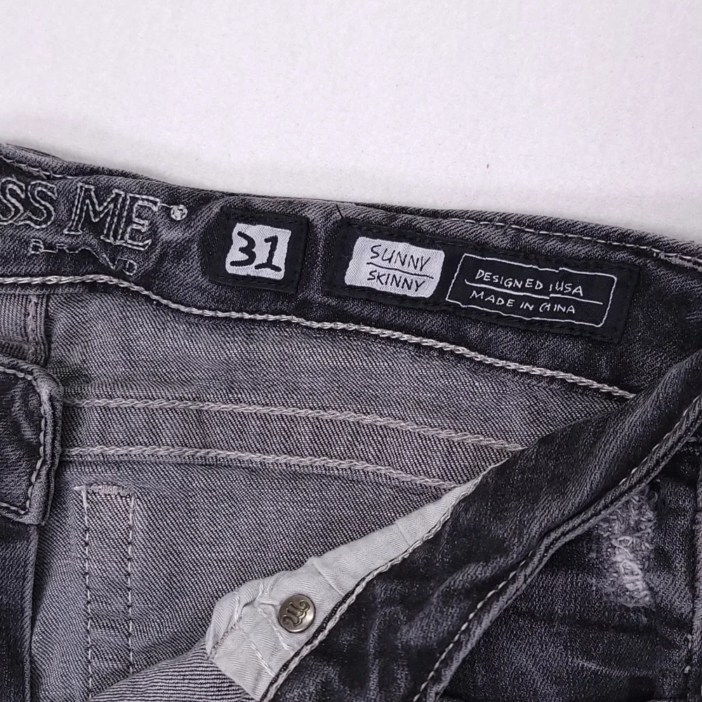 Miss Me Jeans Sunny Skinny Gray‎ Distressed Denim Women Size 31